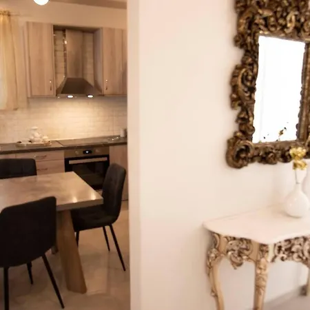 Mariangelas House Apartment *