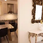 Mariangelas House Apartment *
