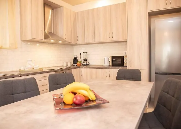 Mariangelas House * بلدة كوس